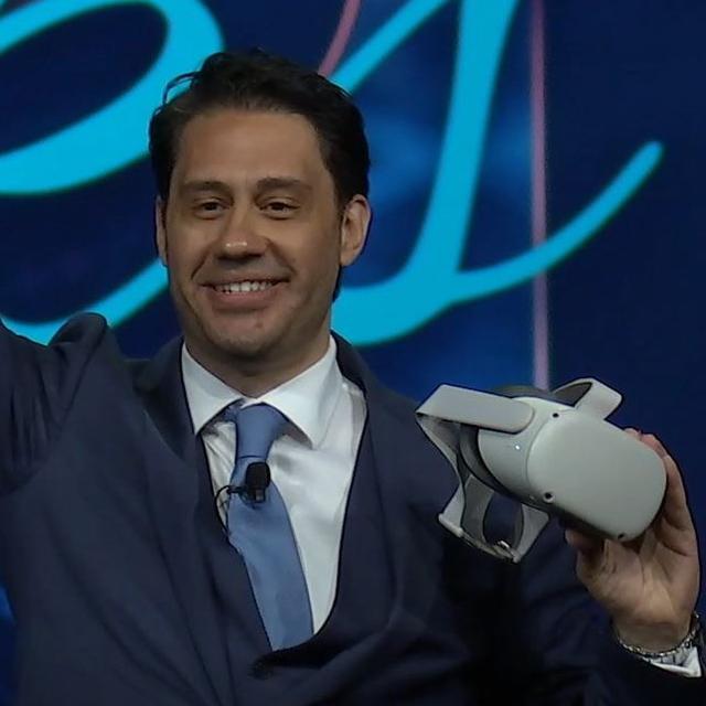 Virtual reality meeting with clients: Innovate and win the millennials! 